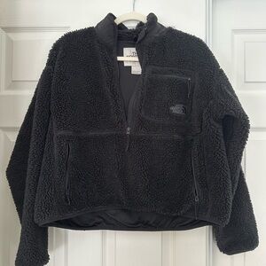 The North Face Women's Black Fleece Jacket